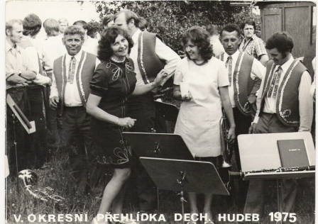 1975