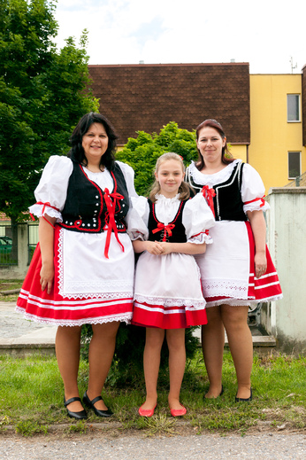 babske-hody-blucina-2014_007.jpg