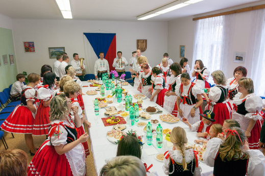 babske-hody-blucina-2014_026.jpg