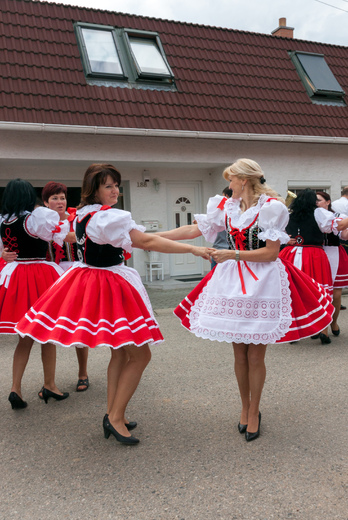 babske-hody-blucina-2014_041.jpg