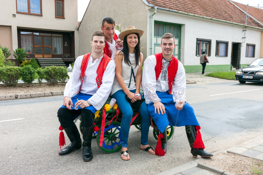 babske-hody-blucina-2014_050.jpg