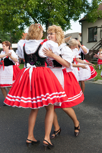 babske-hody-blucina-2014_076.jpg