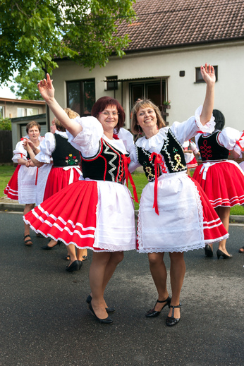 babske-hody-blucina-2014_078.jpg