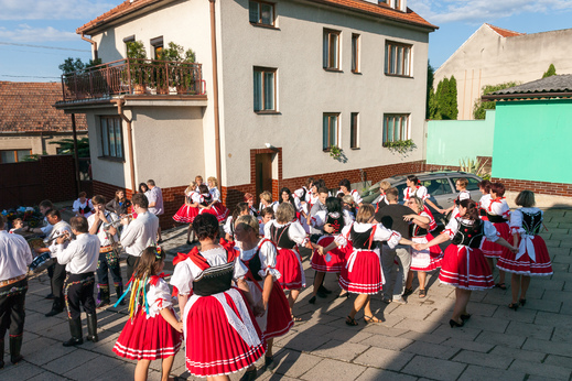 babske-hody-blucina-2014_090.jpg