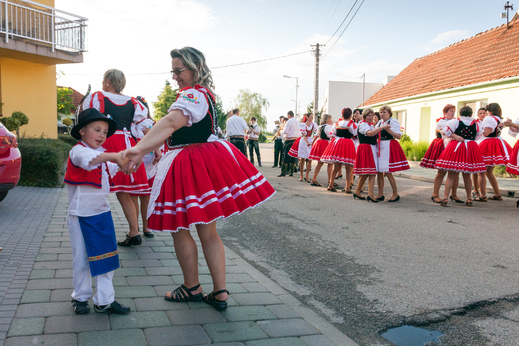 babske-hody-blucina-2014_102.jpg
