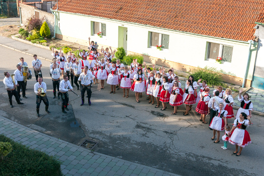 babske-hody-blucina-2014_105.jpg