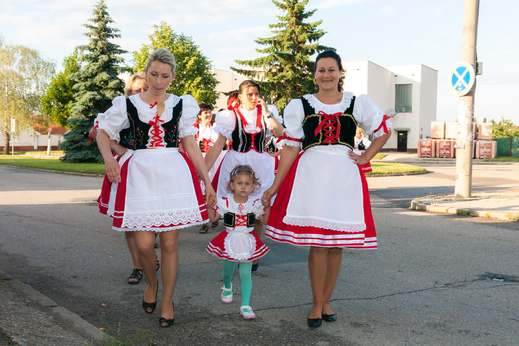 babske-hody-blucina-2014_108.jpg