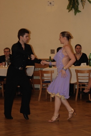 Tanečníci14.JPG