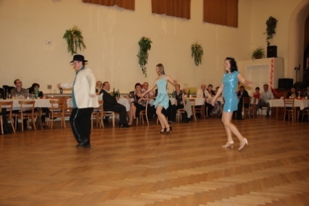 Tanečníci25.JPG