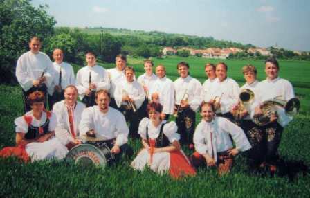 květen 2003 - V poli (normální)
